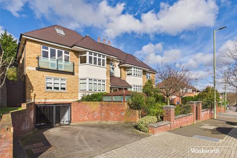 Finchley Lane, London NW4