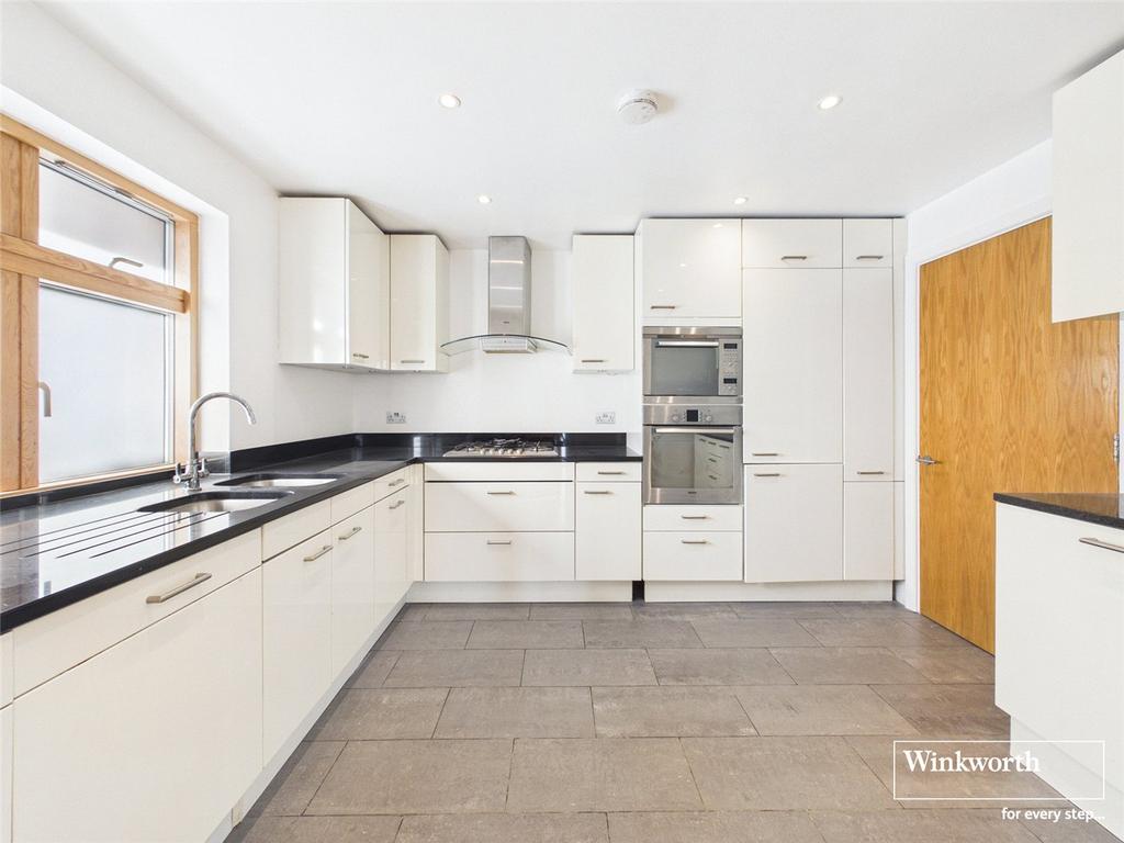 Seperate Kitchen