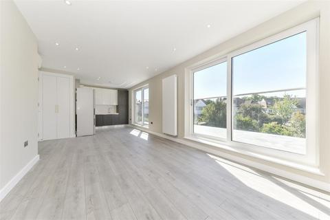 2 bedroom apartment to rent, THE RIDGEWAY, GOLDERS GREEN, NW11