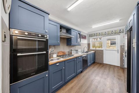 undefined, Wellthorne Lane, Ingbirchworth, S36
