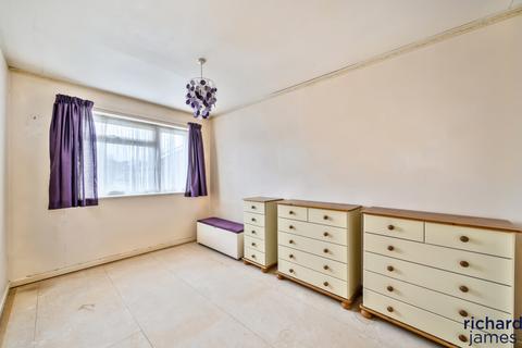 undefined, Beverley, Toothill, Swindon, SN5