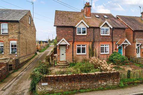 3 bedroom house for sale, The Street, Puttenham, GU3