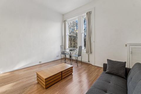 1 bedroom flat to rent, Clanricarde Gardens, London