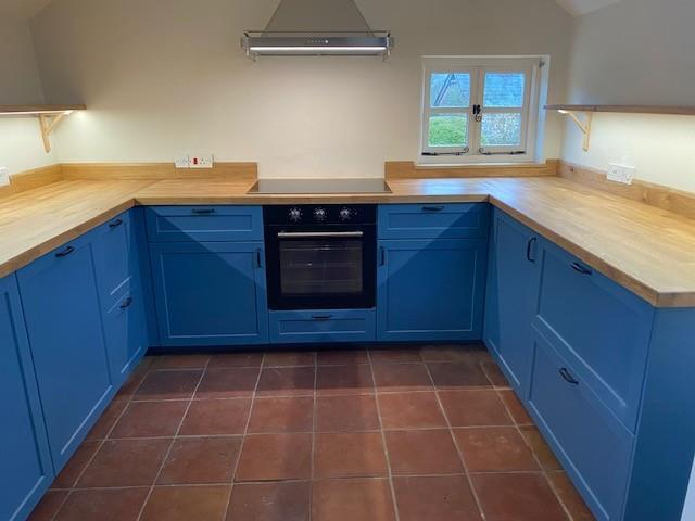 Kitchen 1.jpg