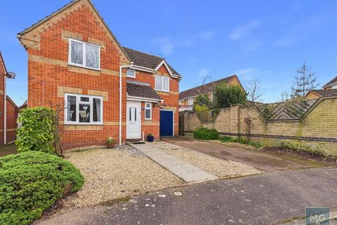 Emsworth Close, Bury St. Edmunds IP32