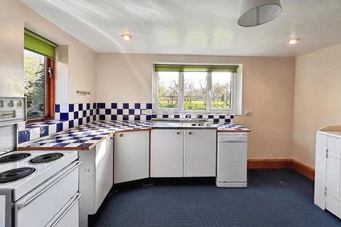 1 bedroom flat to rent, Old London Road, Copdock, IPSWICH