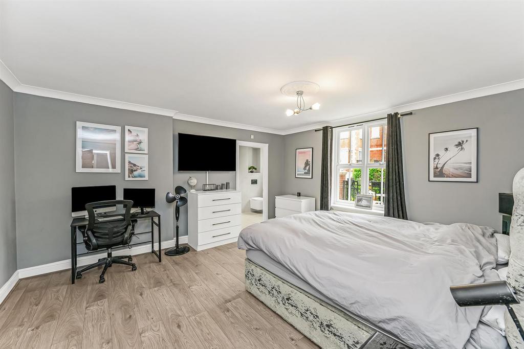 3 Bradfield House-11.jpg