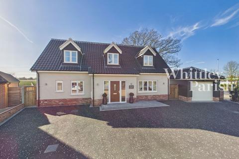 4 bedroom detached house for sale, Bury Road, Stuston, Diss