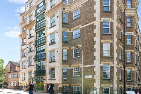 undefined, Tooley Street, London SE1