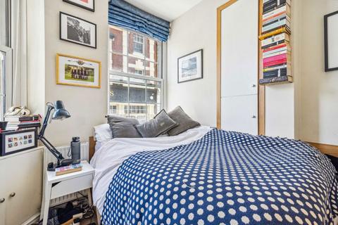 undefined, Tooley Street, London SE1