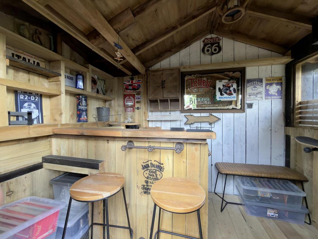 Outdoor Bar