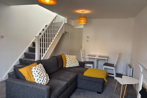 2 bedroom semi-detached house to rent, Eday Court, City Centre, AB15