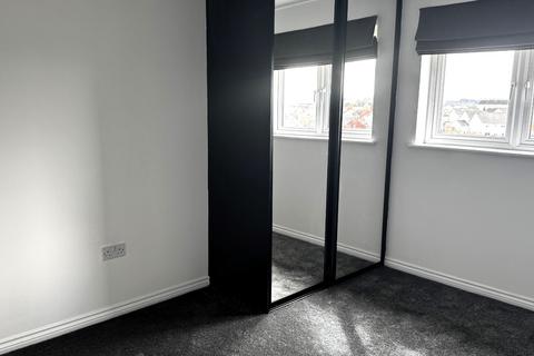 2 bedroom flat to rent, Cambridge Crescent, Clarkston, Airdrie, ML6