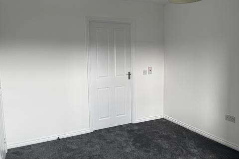 2 bedroom flat to rent, Cambridge Crescent, Clarkston, Airdrie, ML6