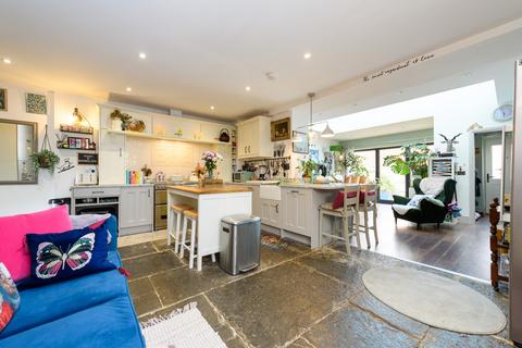 4 bedroom semi-detached house for sale, Northbrook Road, Shapwick