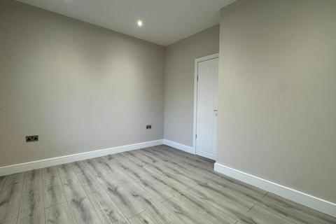 3 bedroom semi-detached house to rent, Church Path, Stokenchurch, High Wycombe, HP14