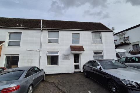 Studio to rent, Military Road, Colchester, CO1