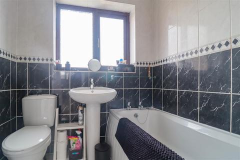 undefined, Tharp Way, Chippenham CB7