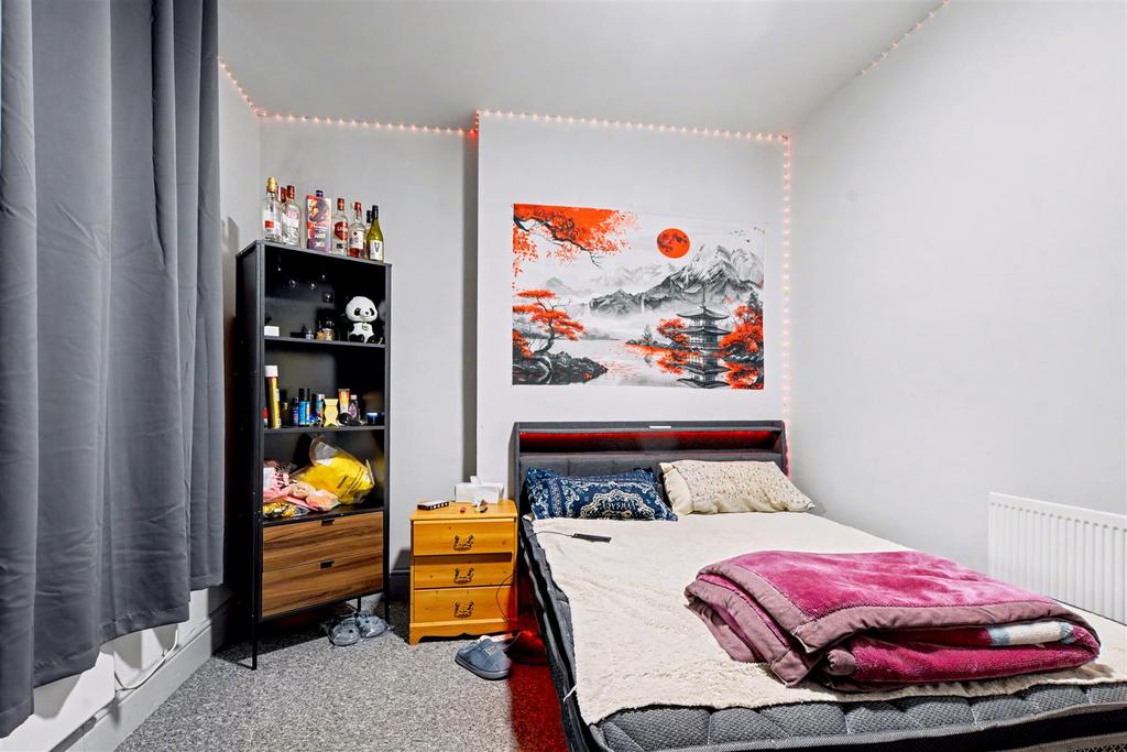 Flat Bedroom.jpeg