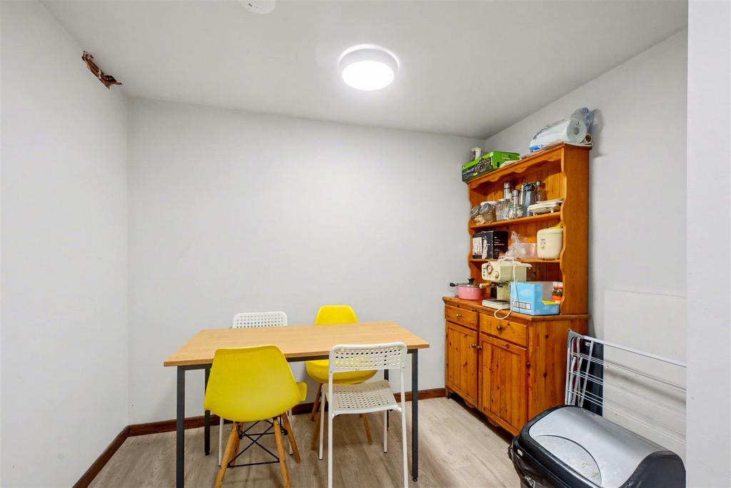 Shared GF Dining Area.jpeg