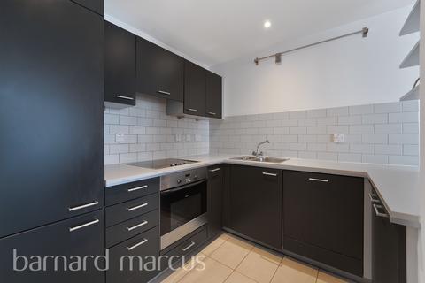 2 bedroom apartment to rent, Upper Richmond Road, LONDON