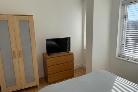 undefined, Amsterdam Road London., London, E14