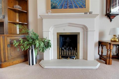 undefined, Ladbrooke Drive, Potters Bar EN6