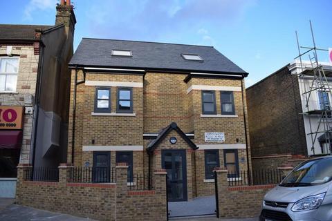 undefined, George Lane, London E18