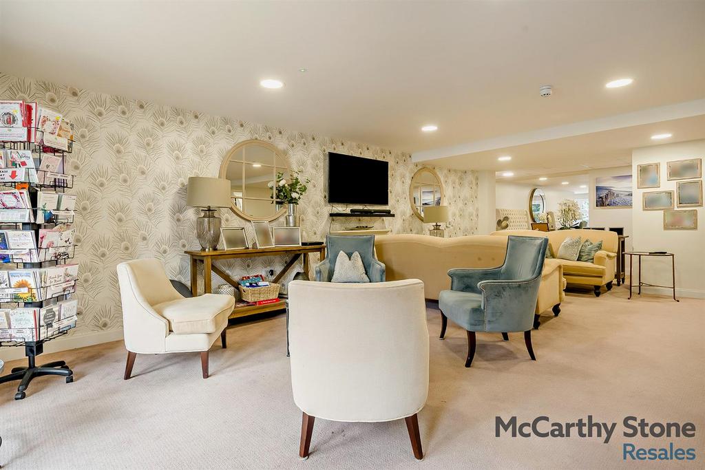 8682777-interior20-800.jpg