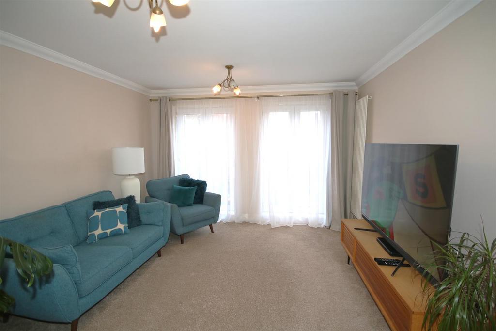 Living Room A.JPG
