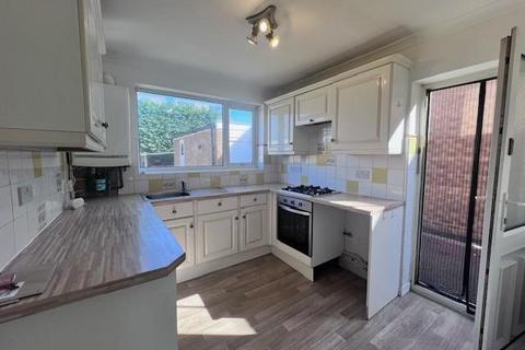 3 bedroom house to rent, The Hollows, Long Eaton, Nottingham