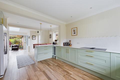 undefined, Haw Lane, Bledlow Ridge, Buckinghamshire