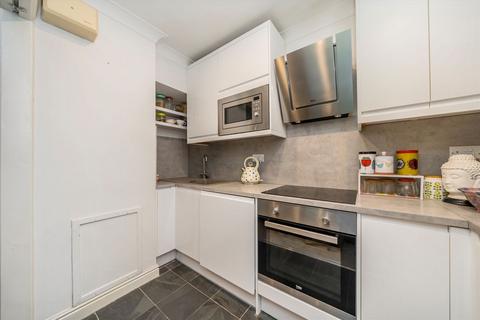 1 bedroom flat to rent, Heathcote Street, London WC1N