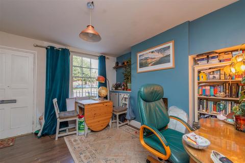 2 bedroom terraced house for sale, Abbey Foregate, Shrewsbury