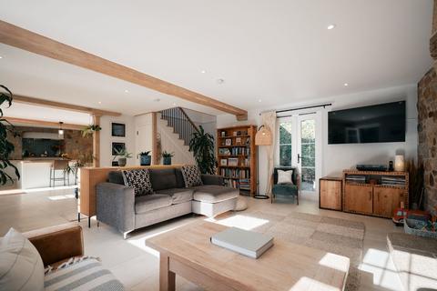 3 bedroom semi-detached house for sale, Le Chemin Des Hougues, Jersey JE3