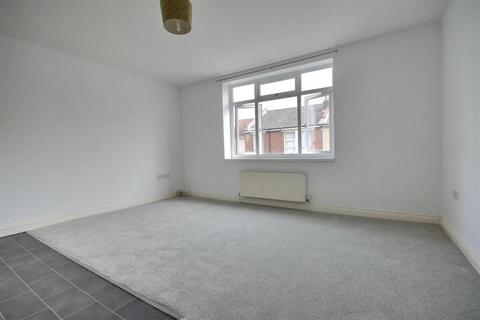 undefined, Twyford Avenue, PORTSMOUTH