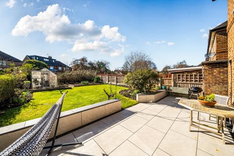 undefined, Fernwood Crescent, Wollaton NG8