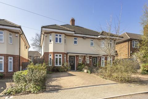 undefined, Irvine Close London N20