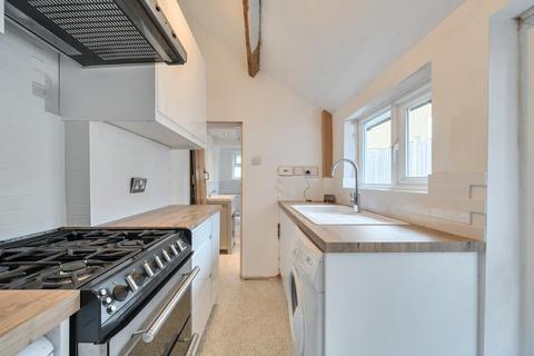 2 bedroom terraced house for sale, Aylesbury Road,  Bierton,  HP22