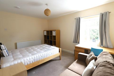 undefined, Shaw Street, Newcastle-under-Lyme, ST5