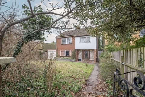 Sandy Lane, Richmond, TW10