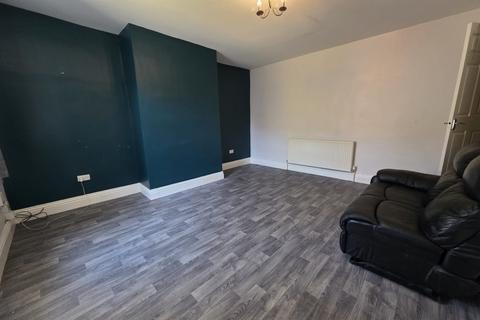 3 bedroom terraced house for sale, Westfield Terrace, Clayton, BD14 6NT