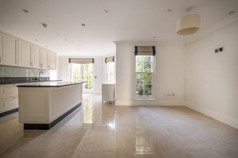 undefined, Corsellis Square, Twickenham, TW1