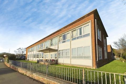 undefined, Flat 4, William House, St. Christopher Court, Evesham, Worcestershire WR11 4LL