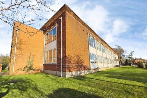 undefined, Flat 4, William House, St. Christopher Court, Evesham, Worcestershire WR11 4LL