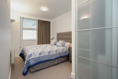 2 bedroom flat for sale, High Road, Whetstone, N20