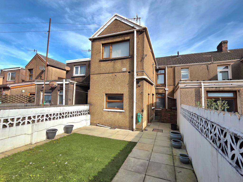 Rear garden