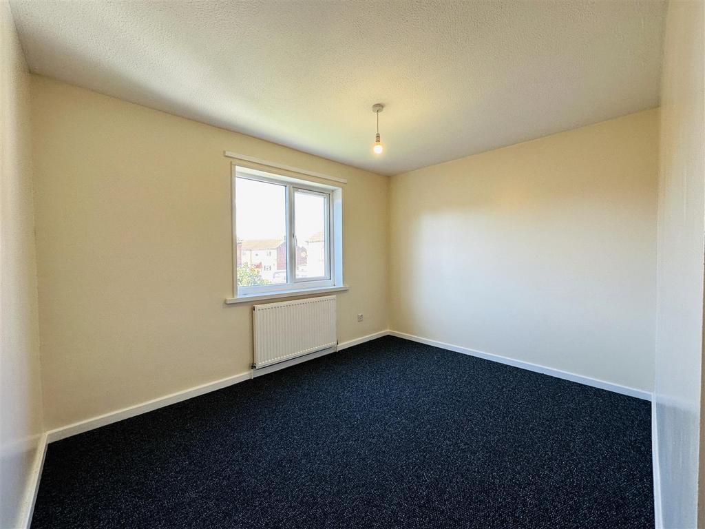 Bedroom2,1.jpg