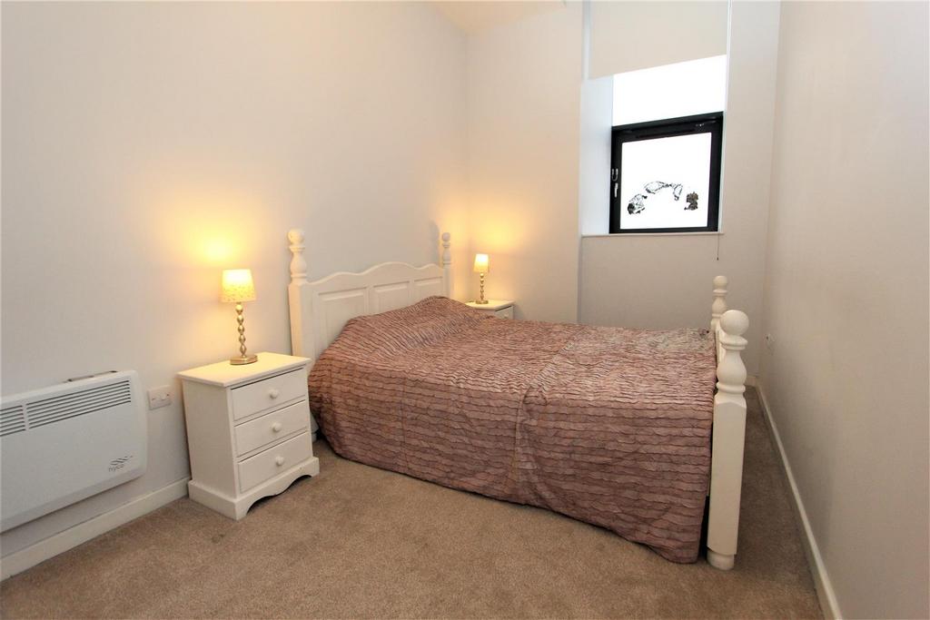 Bedroom 1.1.jpg