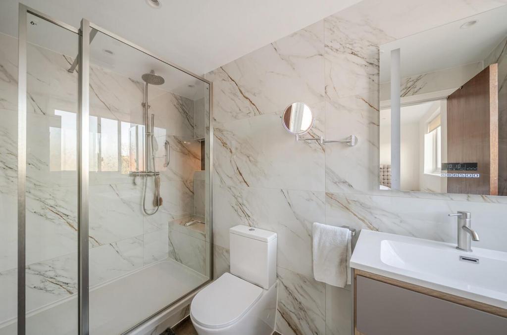 Davidson Frost-Wellings, DFW, Oak Lodge, Bathroom.